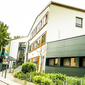 Hi Park Youth Hostel Munich